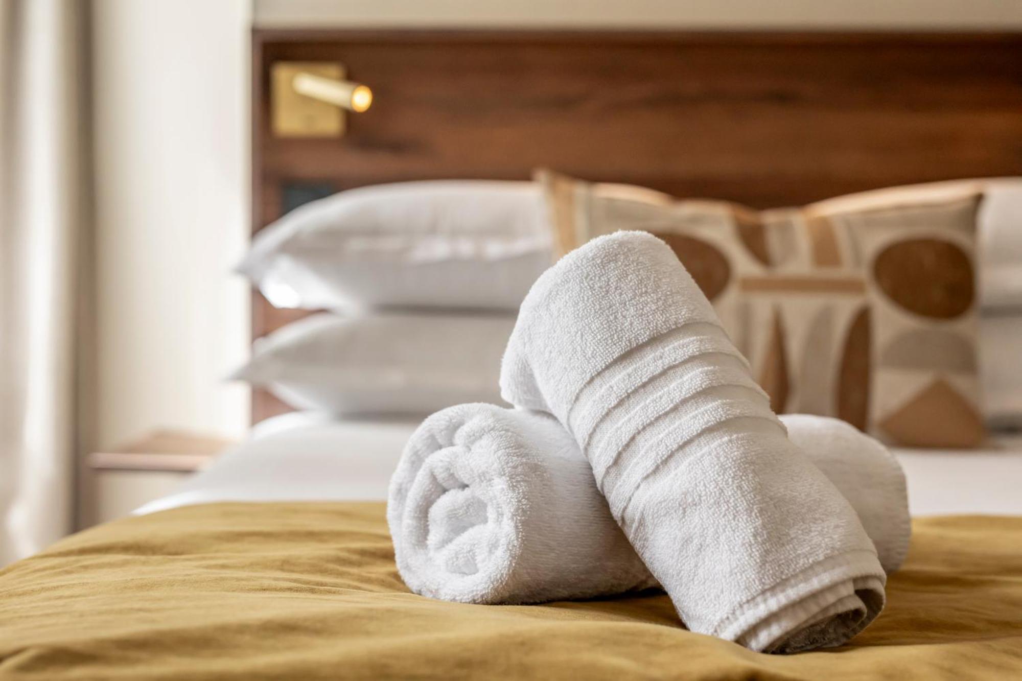 Le Monsieur By Sweett Hotel Париж Екстериор снимка