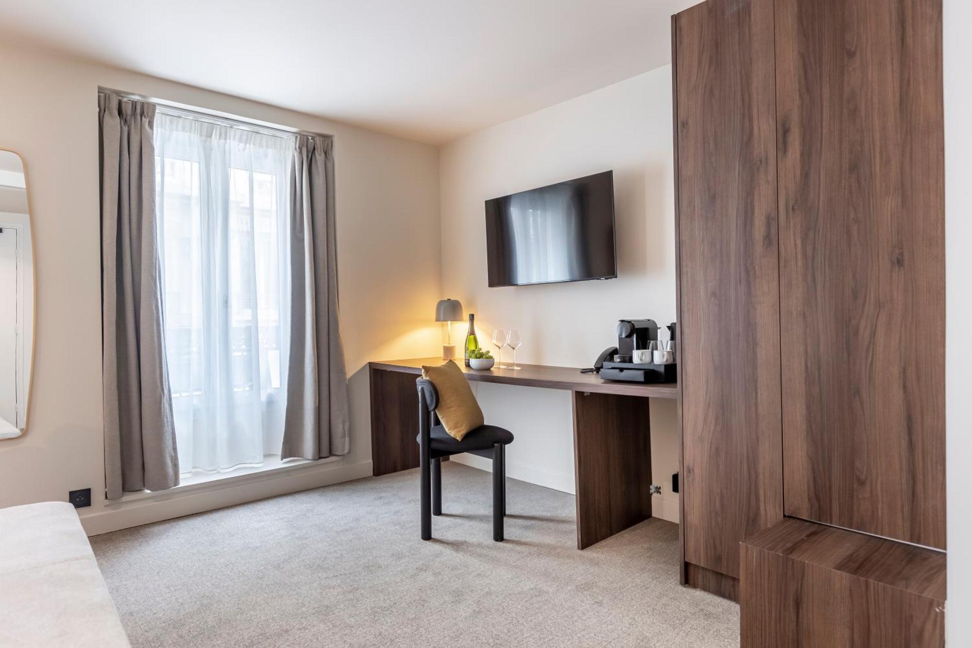 Le Monsieur By Sweett Hotel Париж Стая снимка